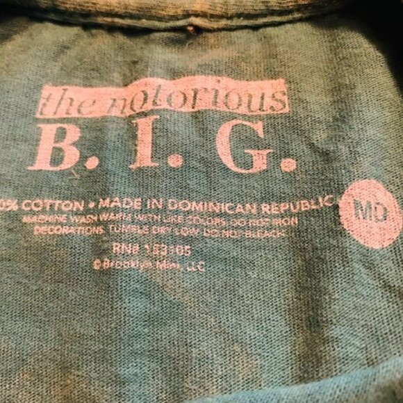 The Notorious BIG Brooklyn's Finest Rapper Graphic Tee T-Shirt - Size Medium - Picture 3 of 3